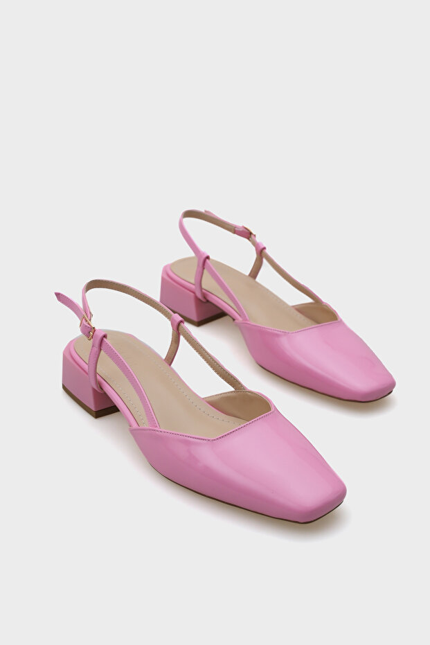 Rana nyitott hátú, tompa orrú, vastag sarkú lakkbőr női cipő - 2