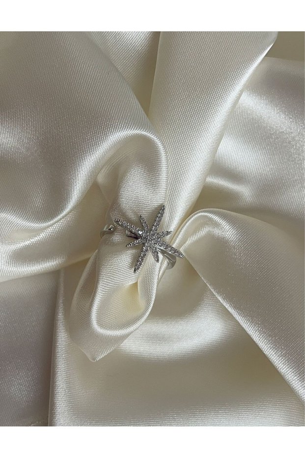 Adjustable Polar Star Ring