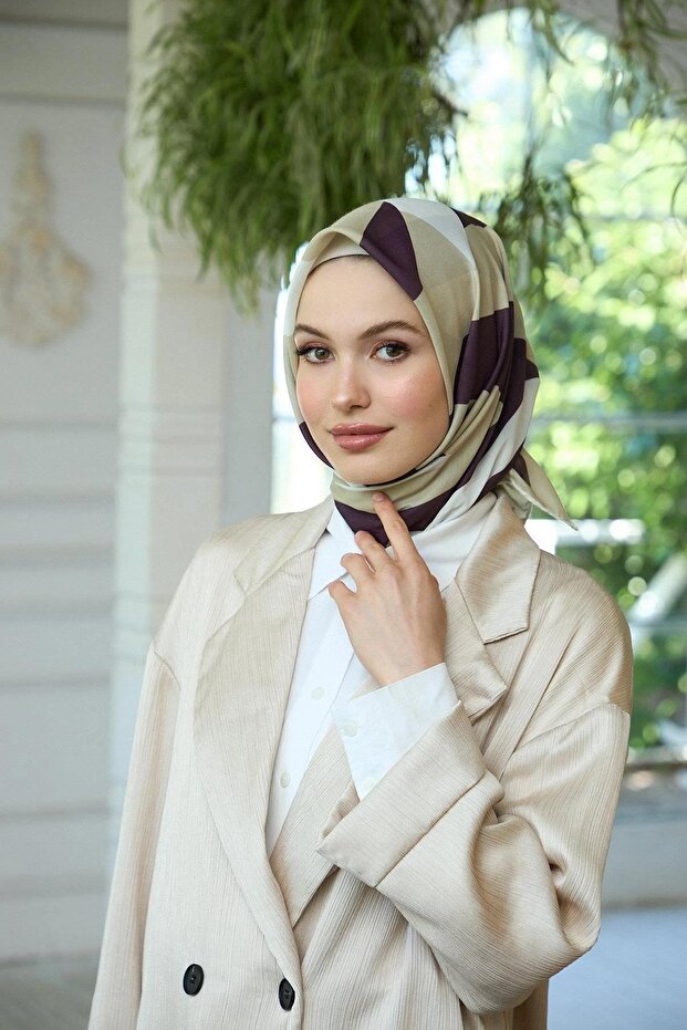 Summer Shine Collection Soft Scarf Bitter Mink Cream 1186-06