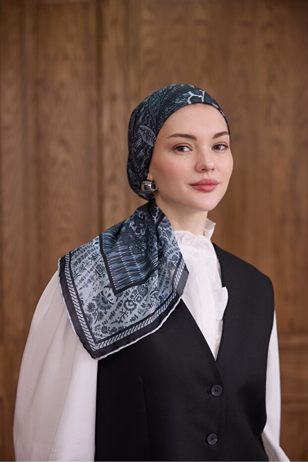 Winter Bloom Soft Eşarp 1242 Siyah - 1