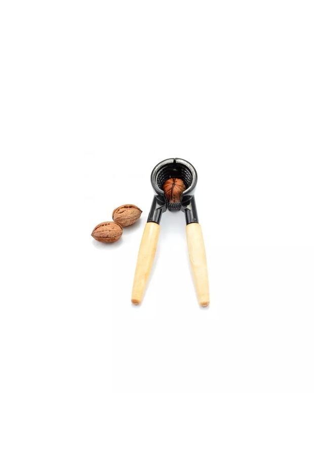 Nut and hazelnut cracker