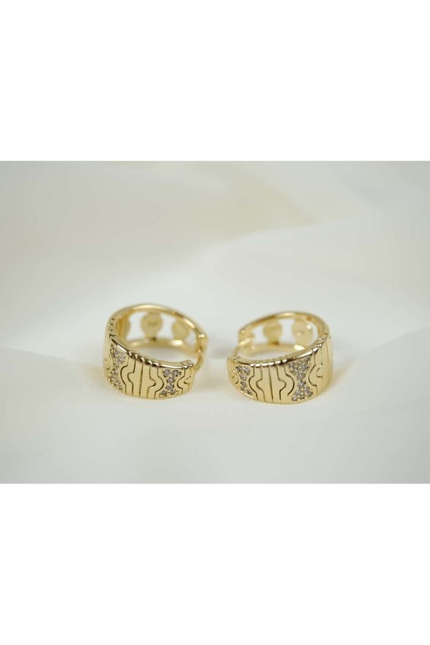 Kp031 Gold Wave Shine Earrings