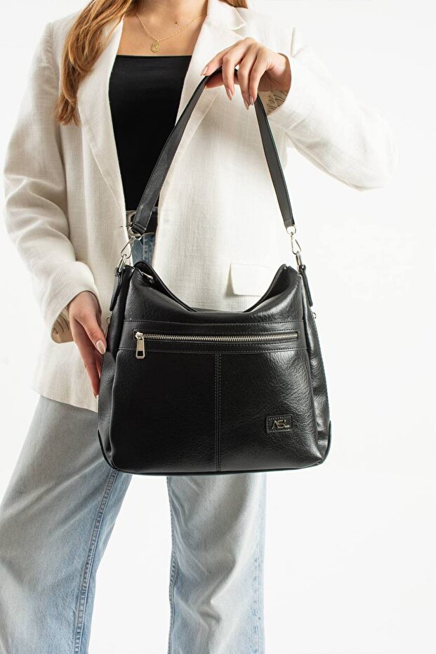 Female 1St Place Finisher. Classy Workmanship Casual Shoulder Bag