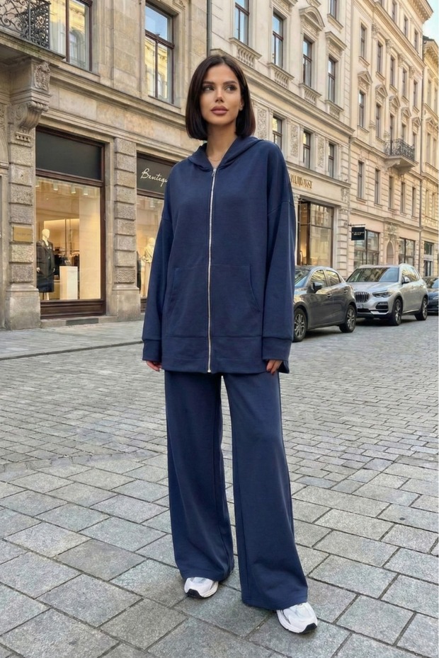 Women's Modal Fabric Kangaroo Pocket Zippered Double Suit