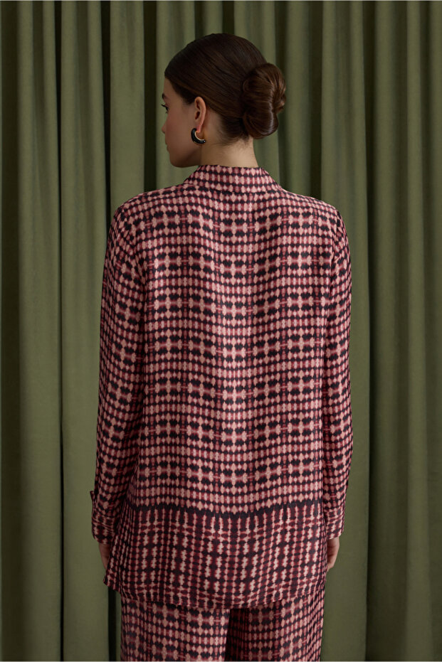 بلوزة فيسكون منقوشة باللون العنابي - 4