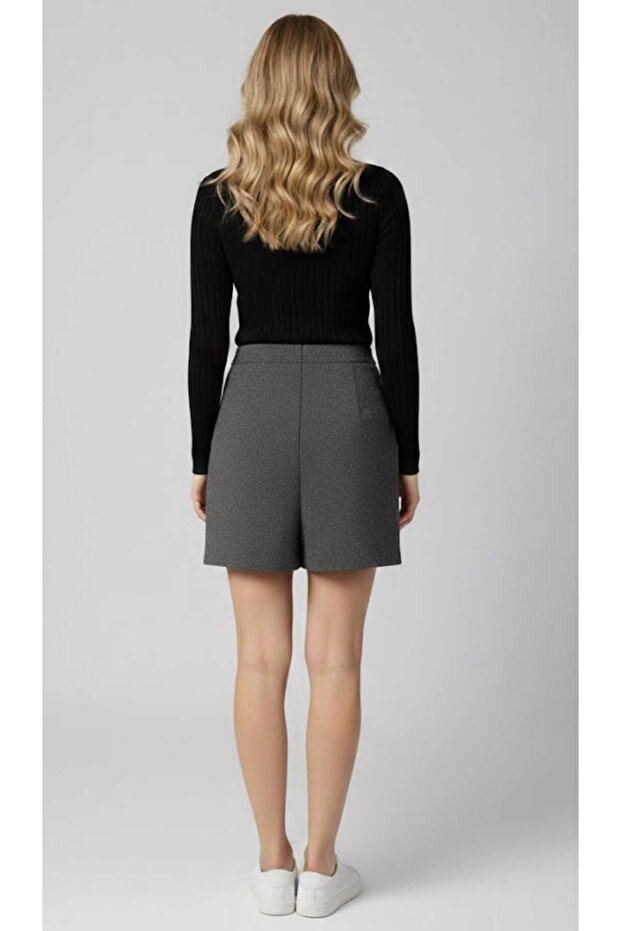 Yırtmaç Detaylı Şort Etek - 3