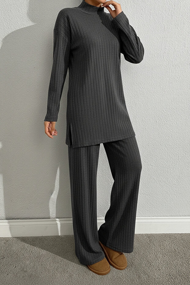 Stand-Up Collar Tunic with Tie-Up Long Sleeves and Tunic Pants Set