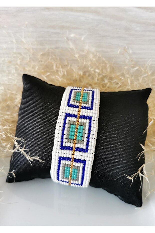 سوار ميوكي بتصميم هندسي أبيض - 1