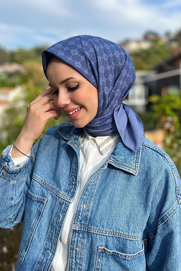 95 x95 Elegance Monogram Eşarp - 10905005 - 1