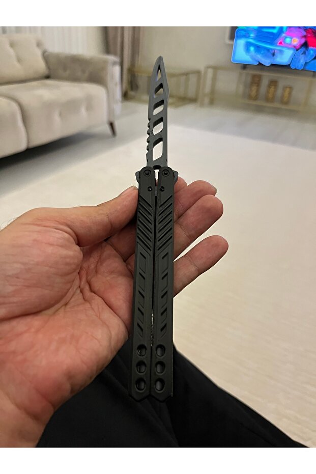 Valorant Kelebek Bıçağı - 3