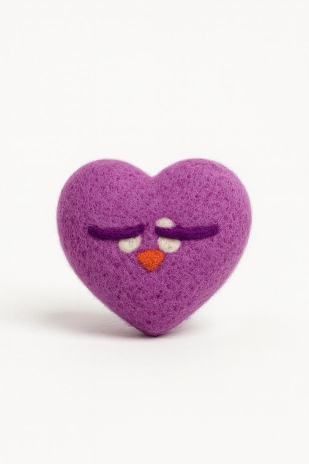 Handmade Felt Figure Brooch Buckle Crown Ornament – Cute Felt Accessory 112