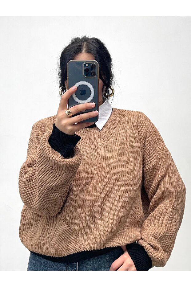 Two Color Knitwear Sweater
