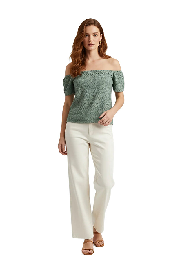 Bluse mit U-Boot-Ausschnitt - 1