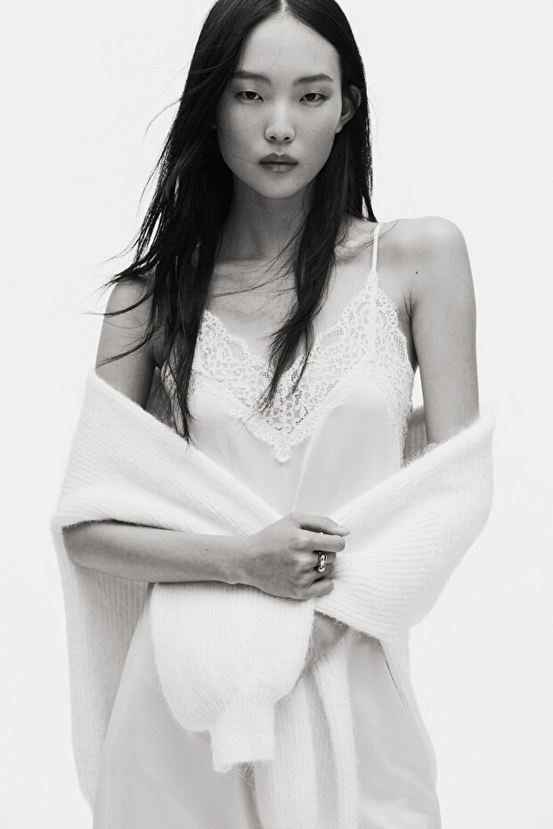 Dantel Şeritli ve Askılı Elbise - 2