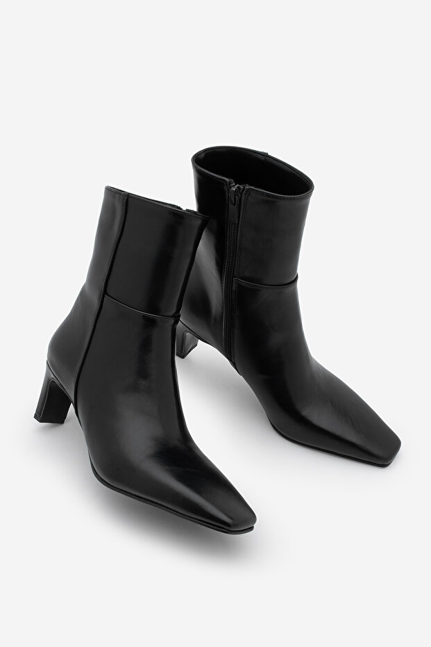 Women's Blunt Toe Thick Heeled Boots Sivet Black