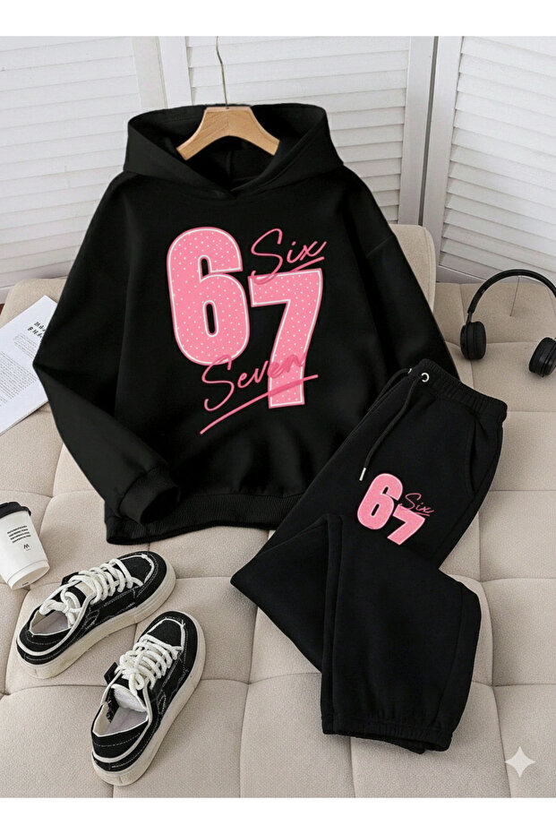 Sparklyn 67 Printed Premium Kids Hooded Premium Compact Sweatshirt Tracksuit with Pockets and Drawstring