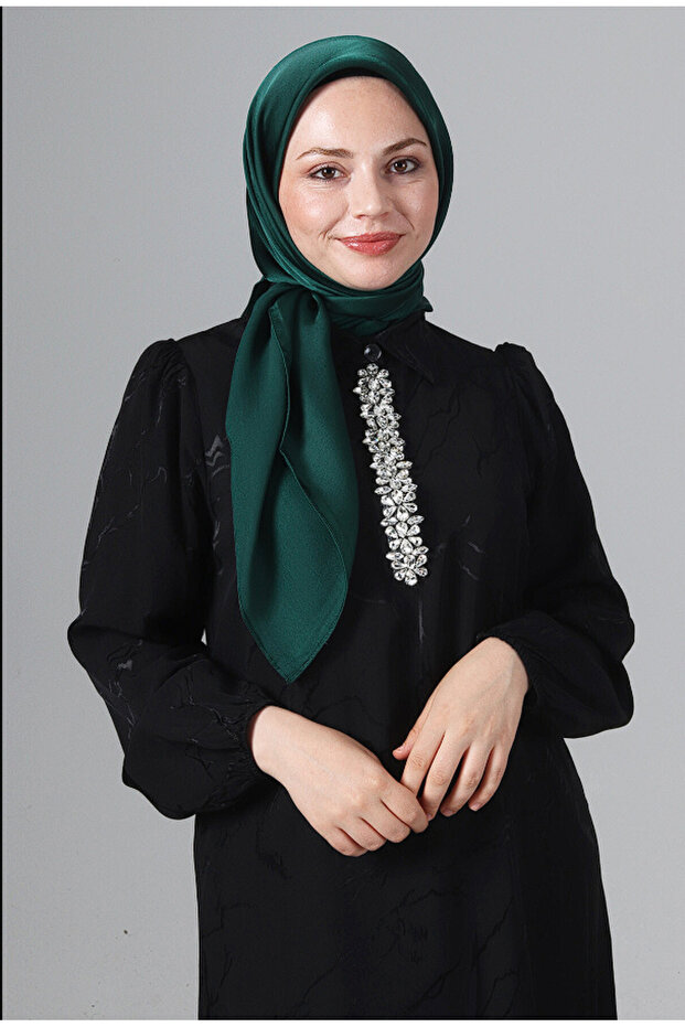 وشاح كومو ساتان V-44