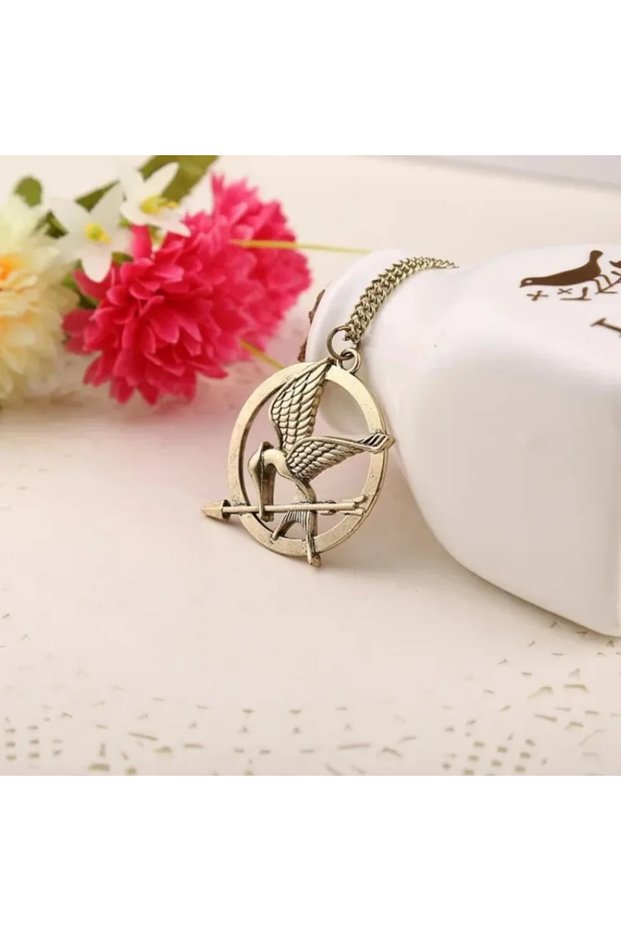 3 Movie and TV Hunger Games Bird Peripheral Pendant Necklace Men and Women Gifts 3 Color Pendant Fa.