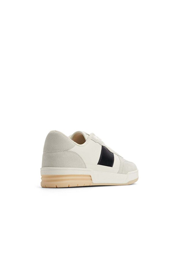 أحذية رياضية / أحذية رياضية - 2