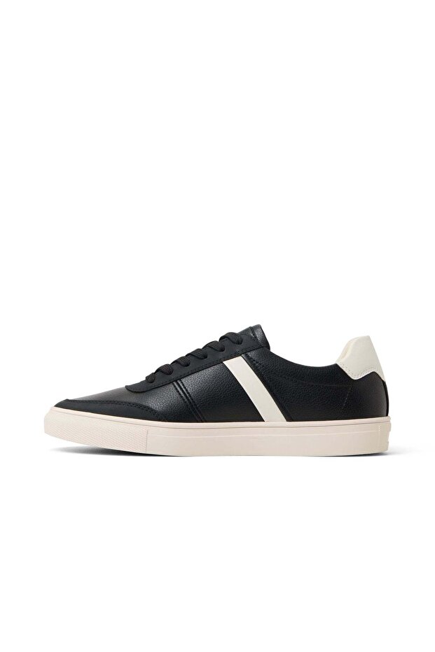 أحذية رياضية / أحذية رياضية - 4