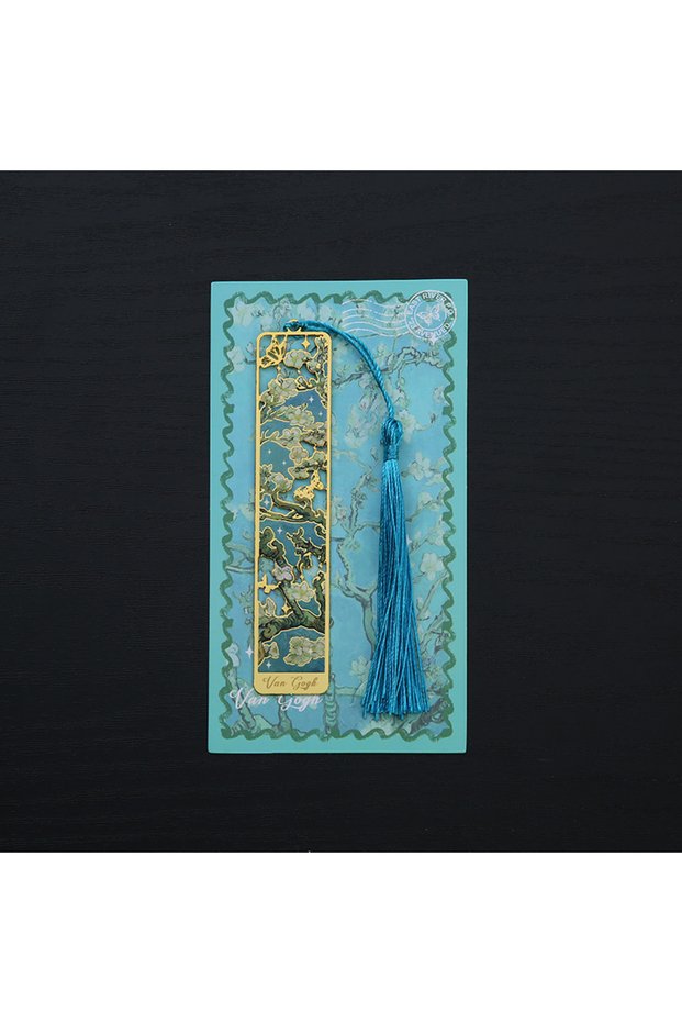Apricot Blossom 1PC Retro Floral Painting Metal Bookmark Hollow Bronzing Bookmark With Tassel For Bo