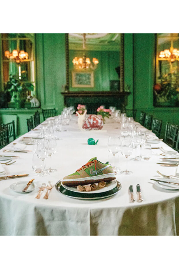 Dunk Low SB Pro “Escargot” - 4