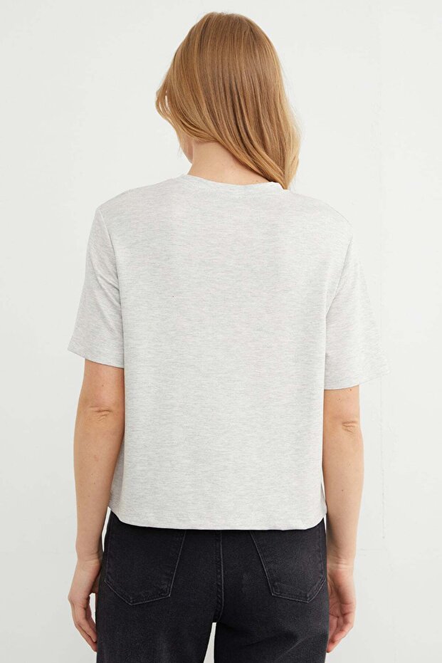 Basic Bisiket Yaka Modal Tişört - 8