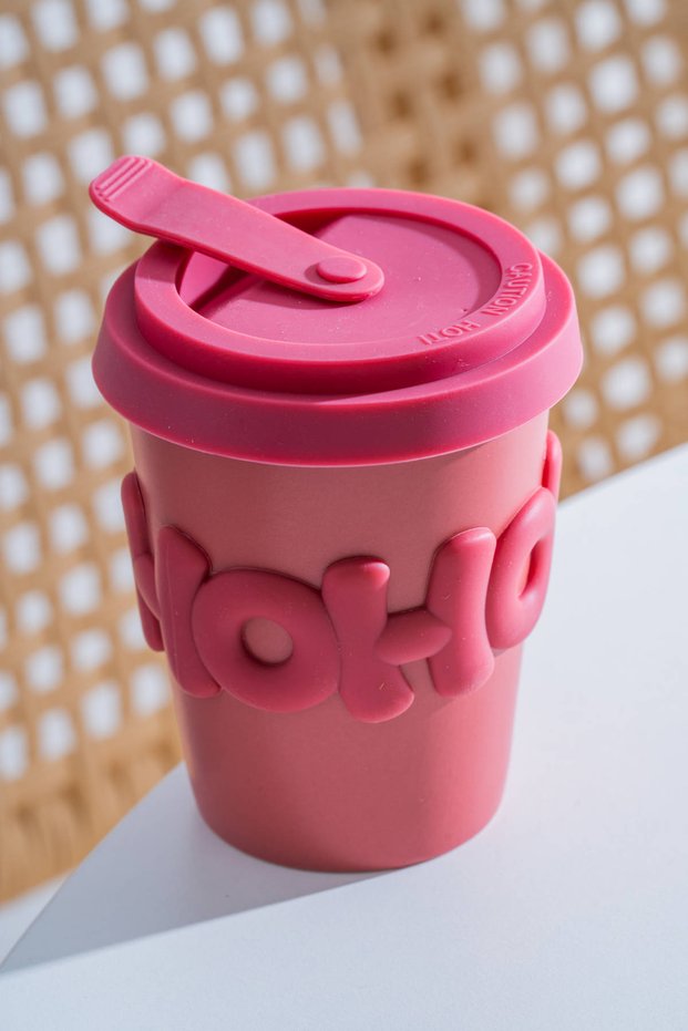 Ruby Silikon Kapaklı Porselen Kupa Pembe - 380 ml