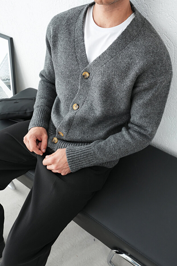 Düğmeli Oversize Hırka - 2