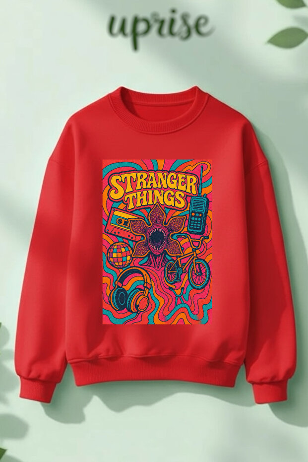 سترة مطبوع قطنية بتصميم Stranger Things ذات قصة فضفاضة خيوط وياقة دائرية
