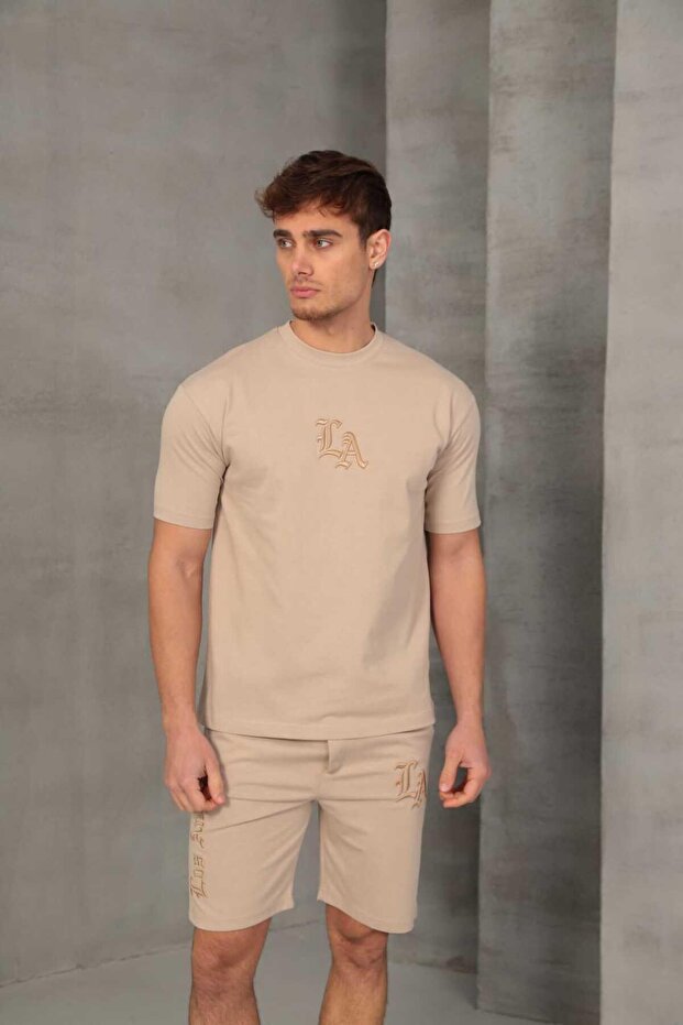 طقم شورت رجالي أساسي مطرز - بيج - 2