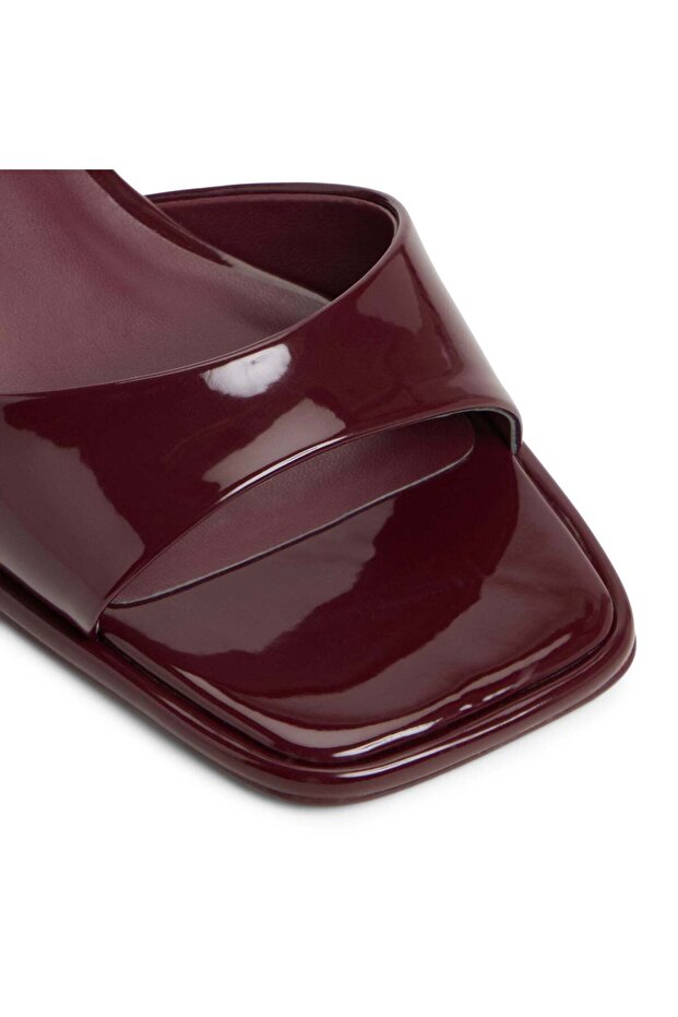 Dashaa / Heeled Sandals - 5