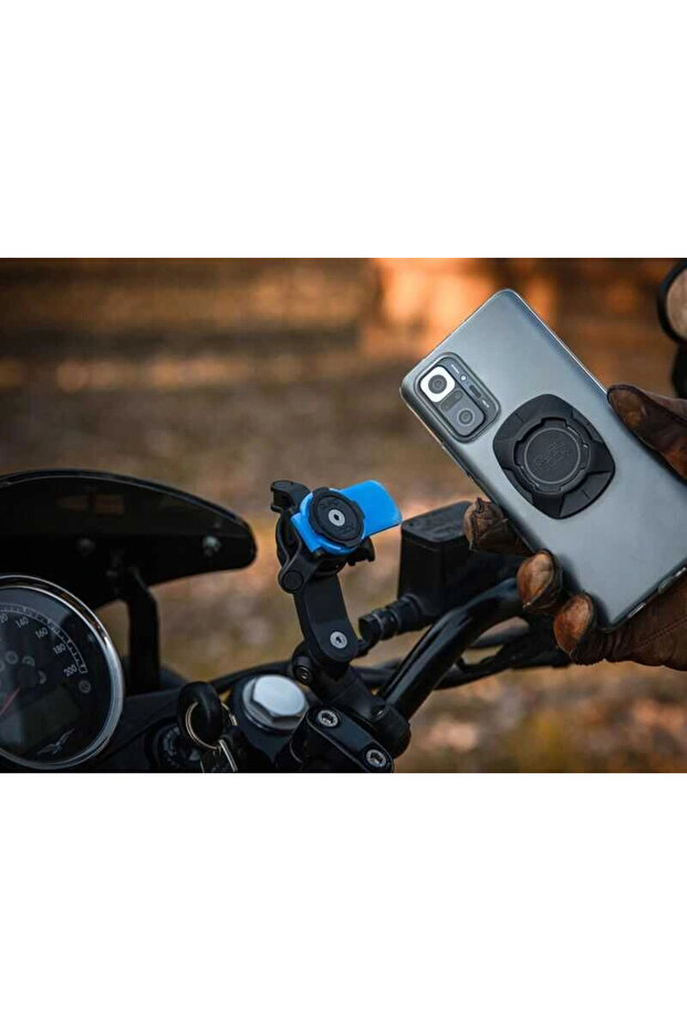 QUADLOCK UNIVERSAL ADAPTOR - 2