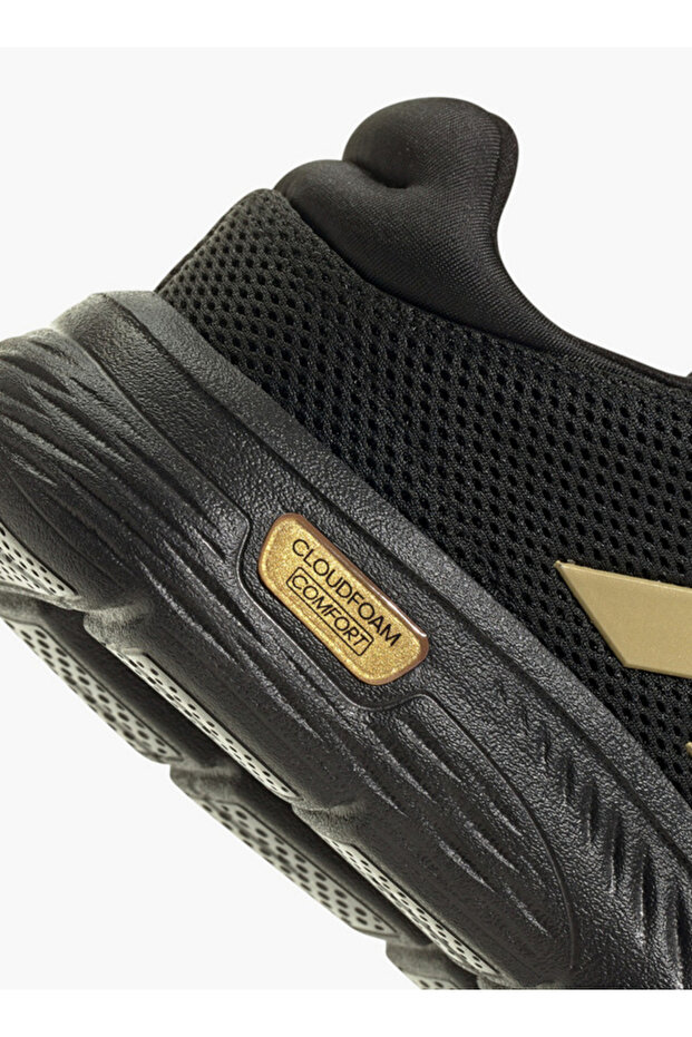 Women CLOUDFOAM COMFY Lace-Up Running Shoes - 7