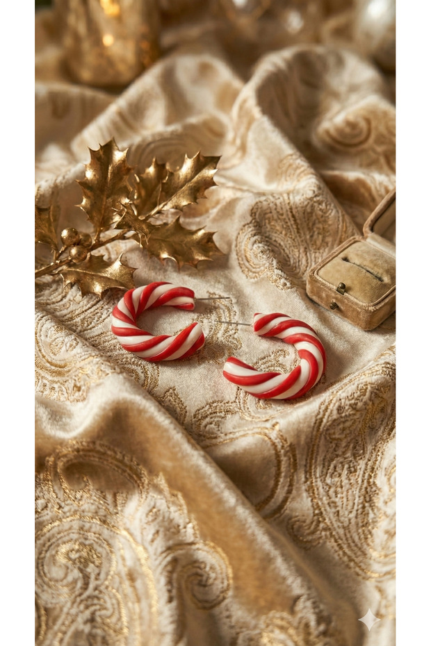 Candy Swirl Earrings – Handmade Polymer Clay Christmas Earrings with Red and White Candy Cane Design