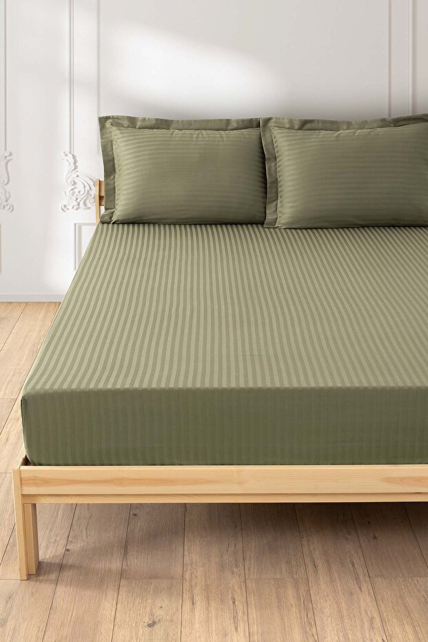Green 100% Cotton Satin Double Fitted Sheet Set 160 X 200 - Bristol Sheet / Pillow Set