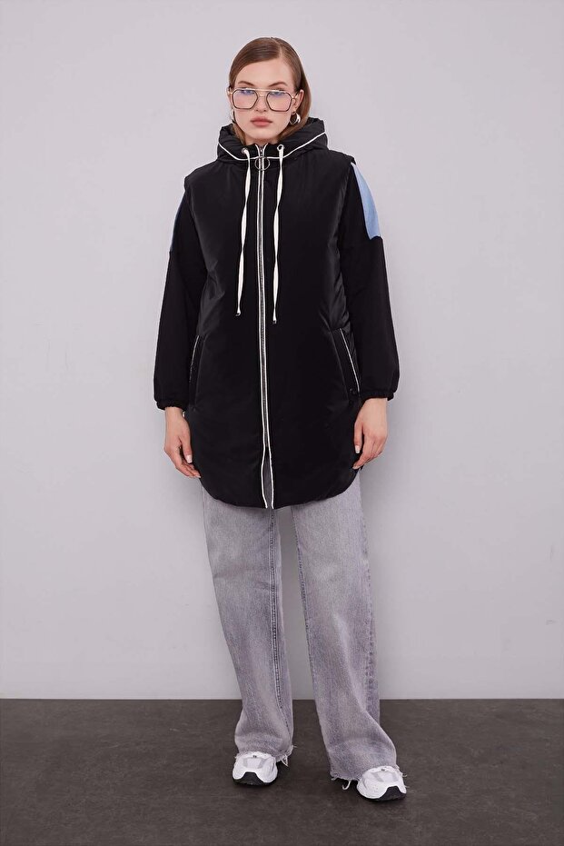 سترة قابلة للنفخ باللون الأسود - 2