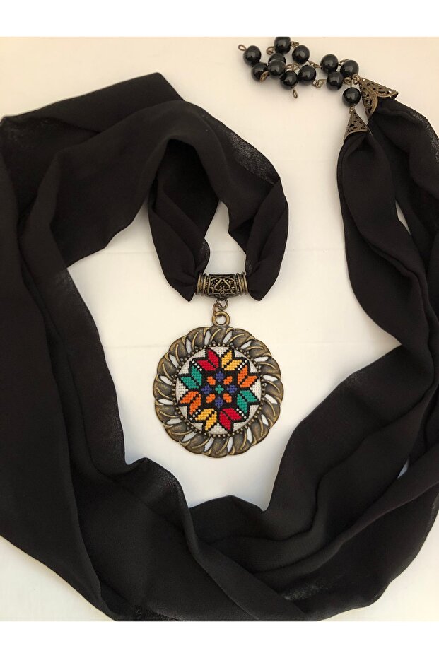 Kanaviçe İşlemeli Fular Kolye - 3