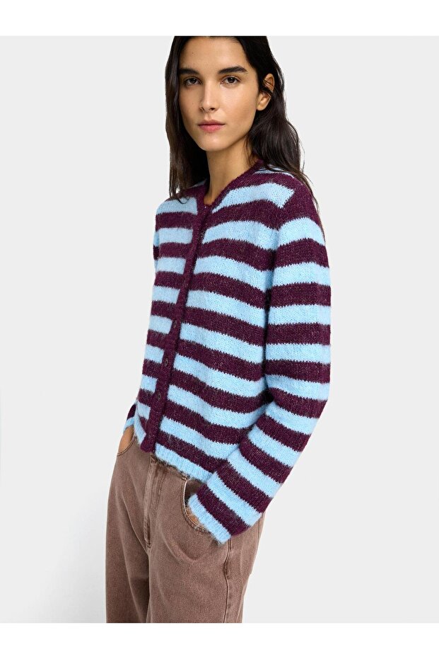 Çizgili Örme Hırka - 3