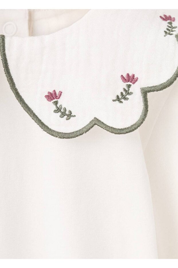 İşlemeli babydoll yaka body - 4