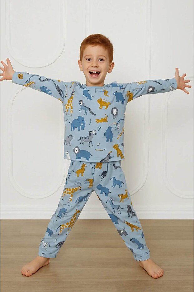 Boy's Sports Pajamas. Tracksuit Set Printed Long Sleeve Set 3-7 Age Range