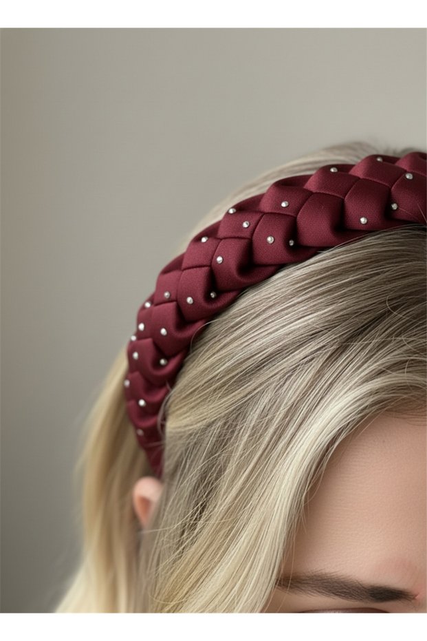 Burgundy Satin Knitted Model Stone Embroidered Crown