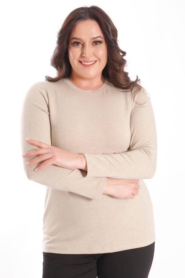 بلوزة ترين42بلس كبيرة الحجم بياقة دائرية ولون بيج - 6