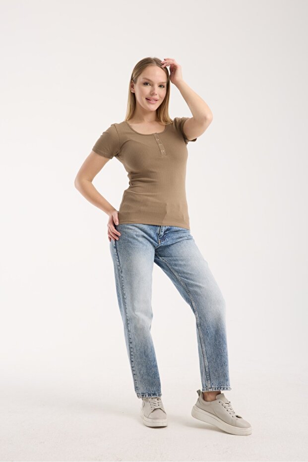 Women's Corded Fabric Ribbed Knit Patch Snap Button Short Sleeve Fitted Cotton T-Shirt 6001