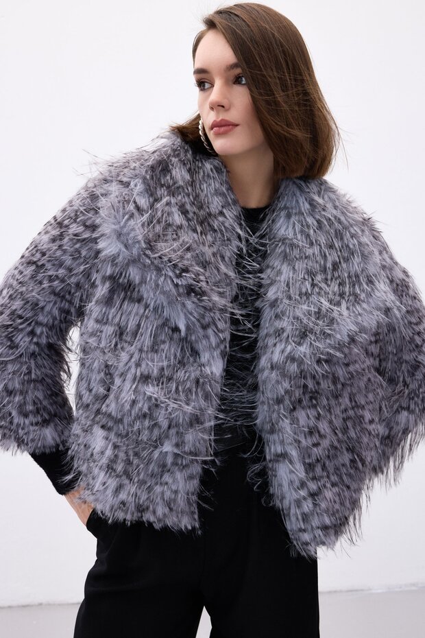 فرو منقوش بنمط الفهد - رمادي - 5
