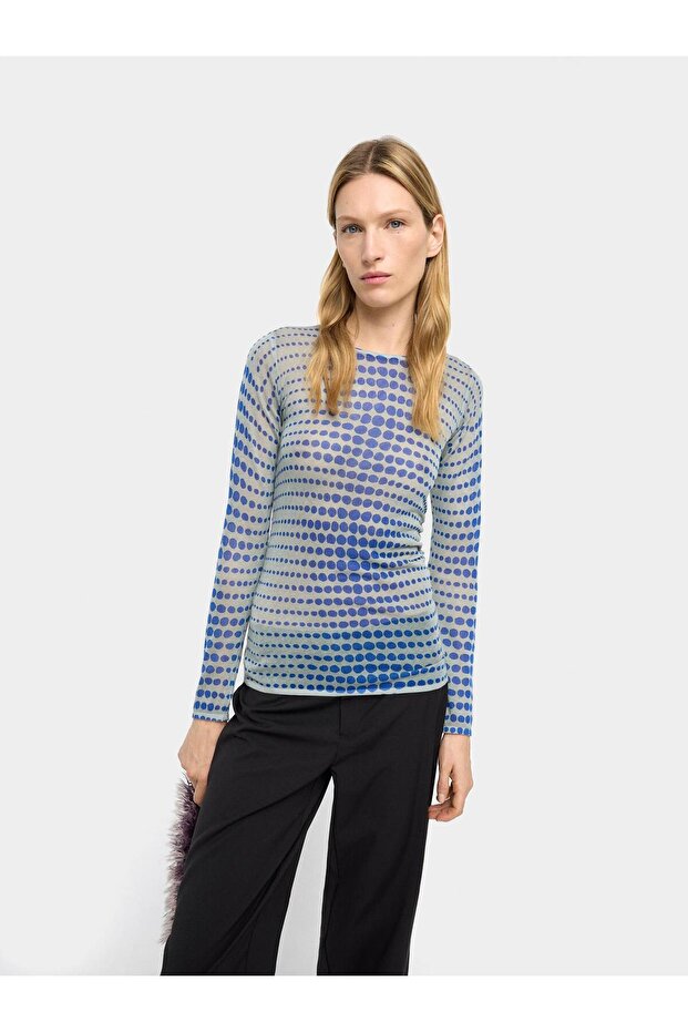 Yarı Transparan Örme Kazak - 1