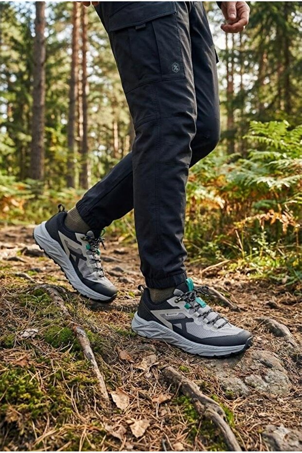 25630 Comfortable Outdoor Men's Sports Shoes