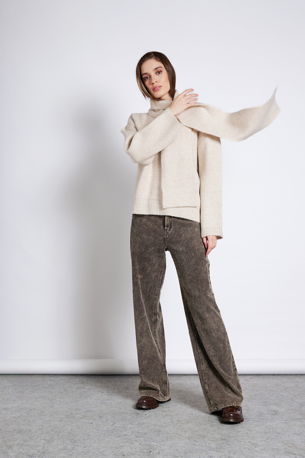 Tricot Sweater with Shawl Detail