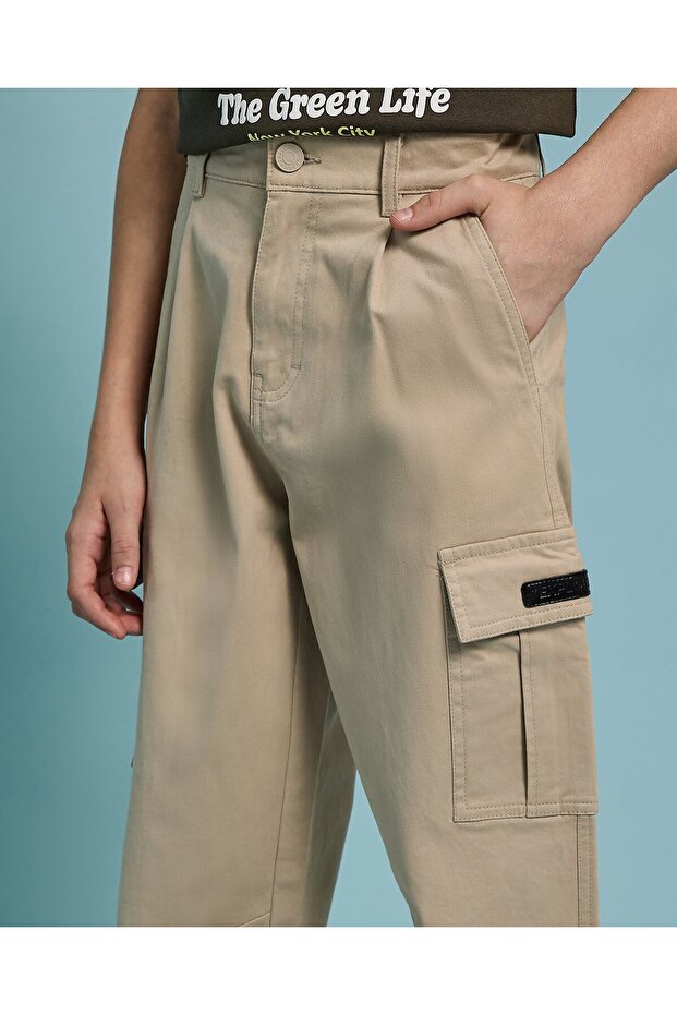 بنطال كارجو سادة بإغلاق بأزرار - 4