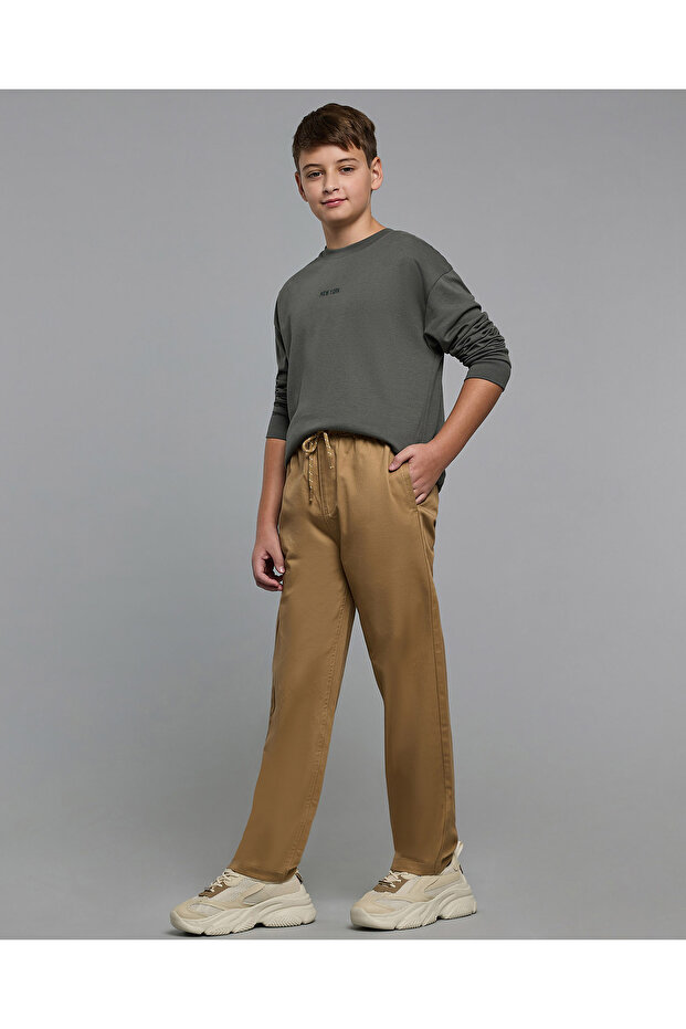 Solid Woven Pants With Drawstring Waist - 2